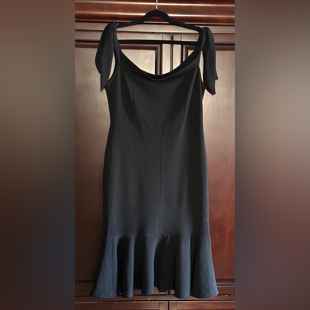 Boohoo Black Dress with Adjustable Straps